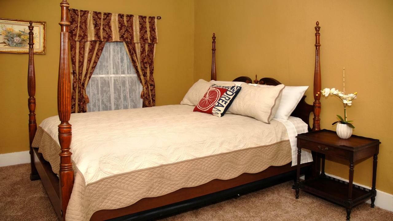 Historic Luxury Two Bedroom Apartment St. Augustine Kültér fotó